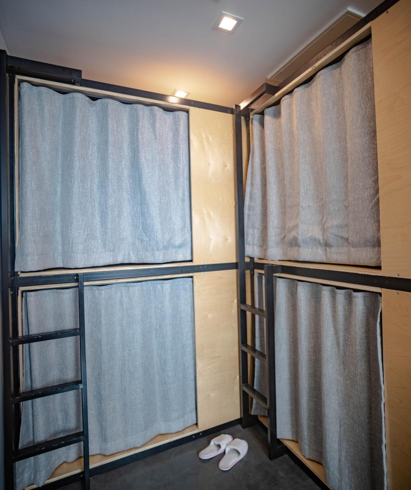 Haven Coliving Hostel Los Angeles Exterior photo