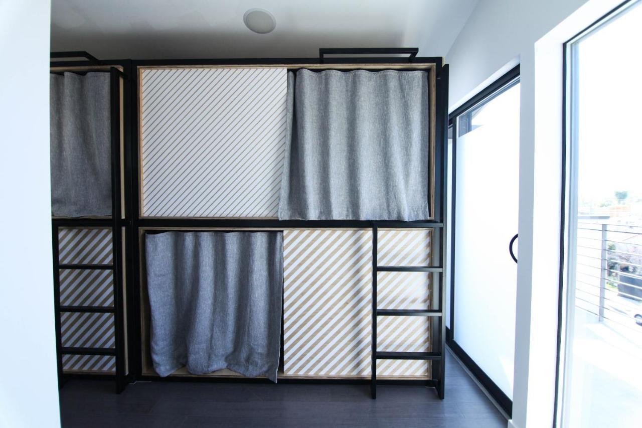 Haven Coliving Hostel Los Angeles Exterior photo